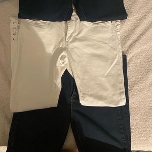 3 pair of Levi’s jeans